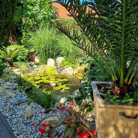 Ferienhaus Häuschen Viktória *