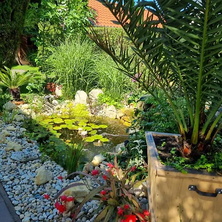 Ferienhaus Häuschen Viktória Zamárdi