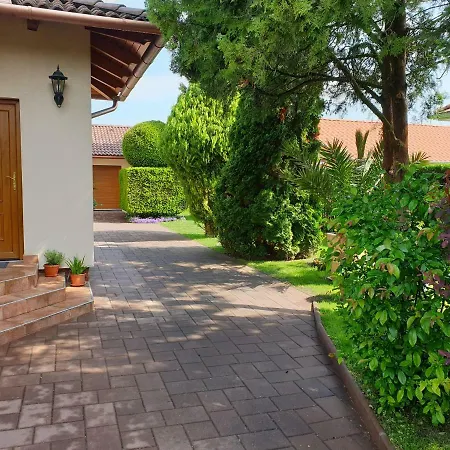 Haeuschen Viktoria Holiday home *
