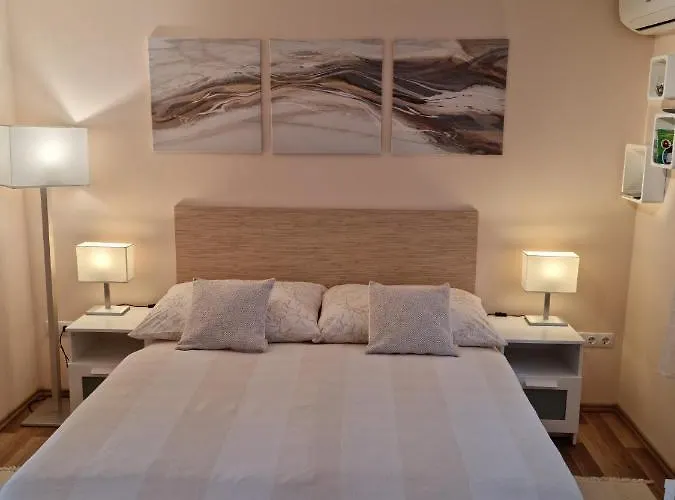 בית נופש Haeuschen Viktoria זמראדי